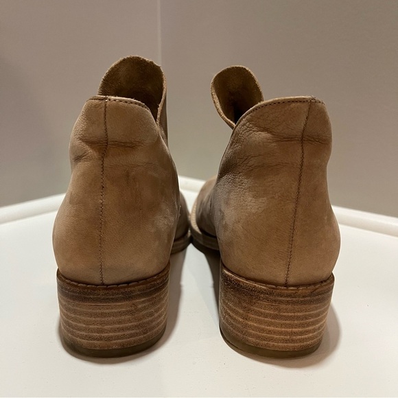 Eileen Fisher Leaf Suede Tan Bootie - Picture 4 of 14